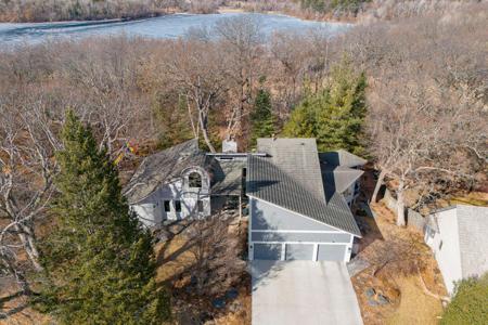 135 Red Oaks Drive
