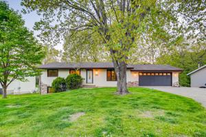 15220 Forest SE