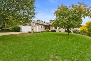 411 Greenbriar