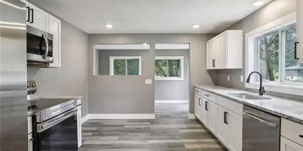 130 Dahlia Street