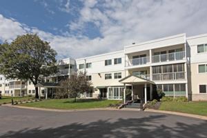 132 Demont E
