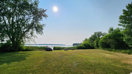 1290 Malone Park