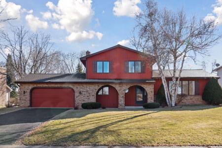 4570 Forestview N