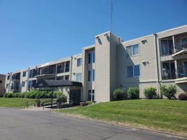 6351 Saint Croix N