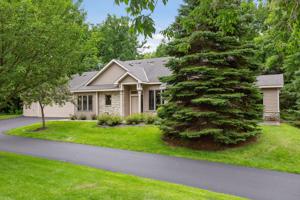 27685 Ridge Point Drive