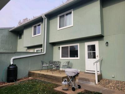 106 Canabury Court