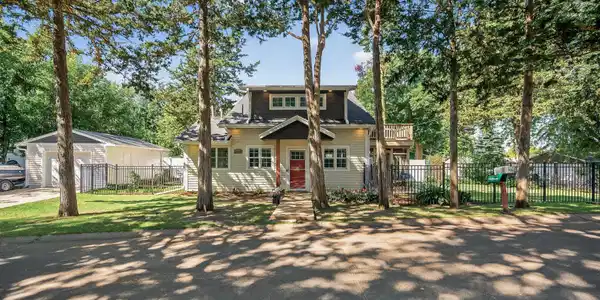 16560 Dunkirk Avenue SW