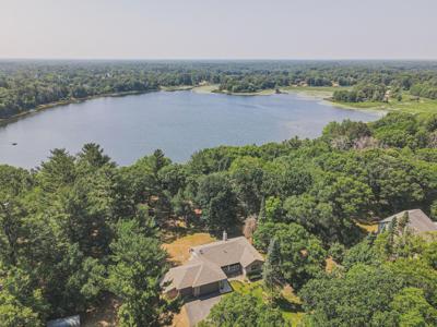 8560 Fawn Lake NE