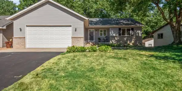 17380 Sunray SW