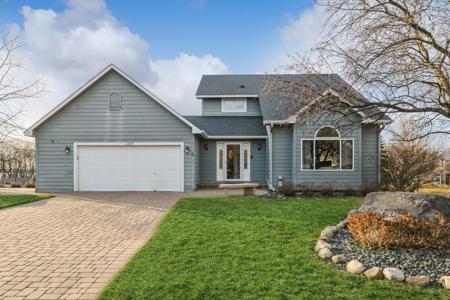 3335 Spruce SW