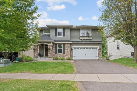 3195 Maureen Lane