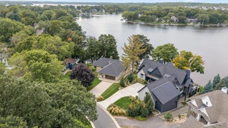 3442 Sycamore Trail SW
