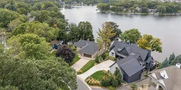 3442 Sycamore Trail SW