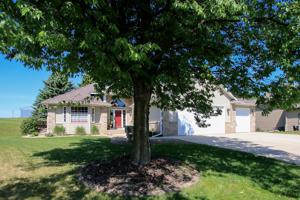 1215 Lakeview