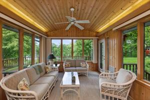 903 Sunwood