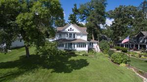 929 Lakeview