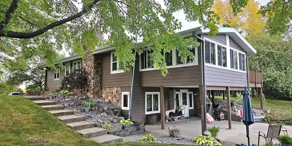 9051 71st NE