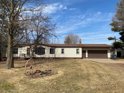 410 Acacia Way