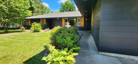 43222 Long Lake Lane
