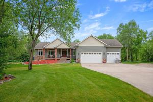 9637 255th NW