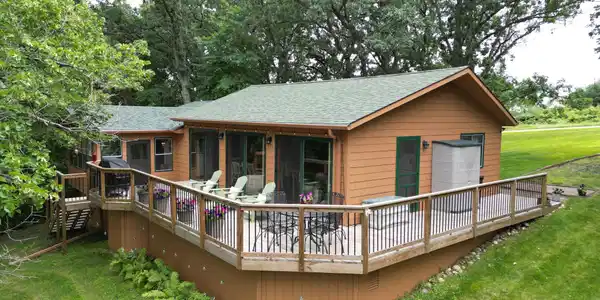 36275 Hideaway