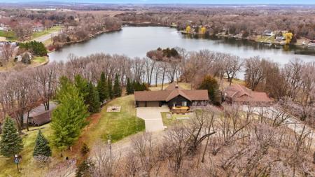20368 Edgehill Circle