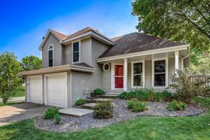 8778 Hawthorne
