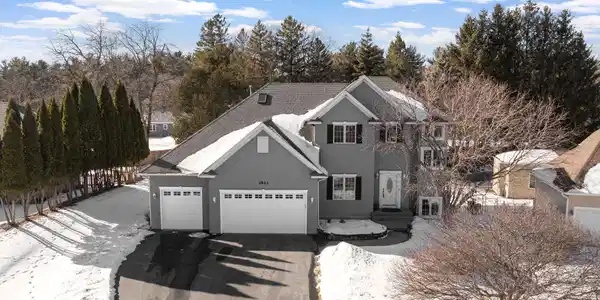 3823 Tessier Trail
