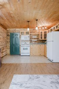 25266 Oak Knoll Trail