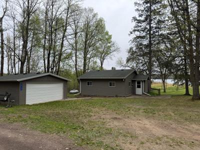 35192 Moccasin Trail
