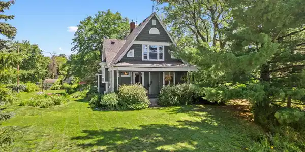 228 Summit Avenue