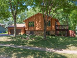 15421 Village Woods