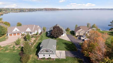 1260 Waconia N