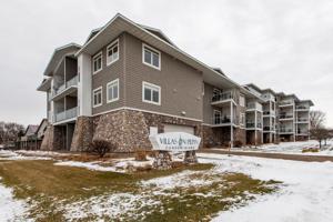 1215 N Lakeshore Drive