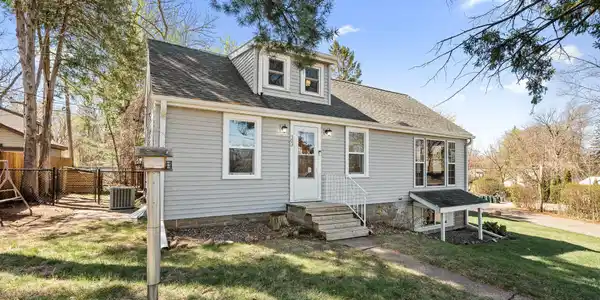 303 Sargent Road