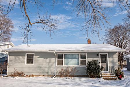 626 E Belleview Street