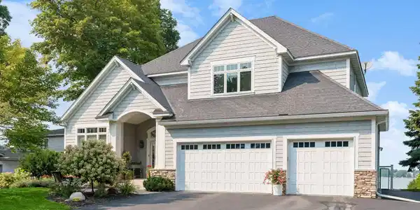 1936 Shorewood Lane