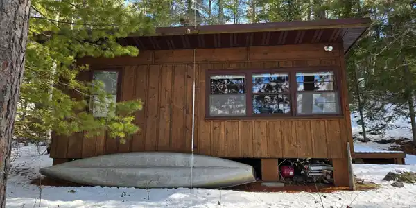 637 Lindgrens Shore