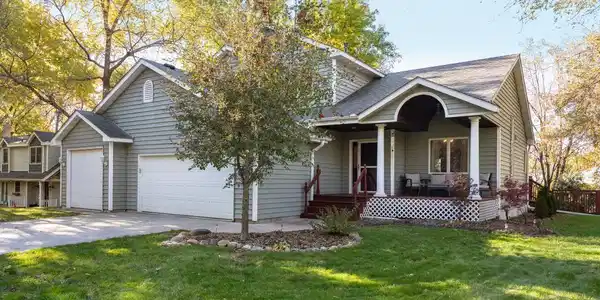 4749 Tonkaview Court
