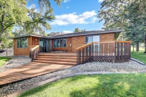 9795 Sharon NW