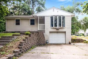 815 Linden W