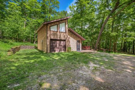 39492 Sissebakwet Shores Road
