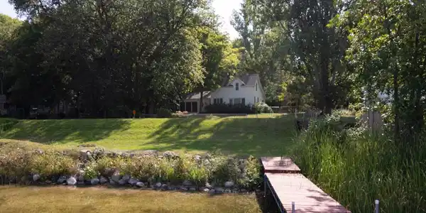 16670 Stalker Lake