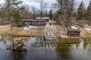 20496 Moose Point