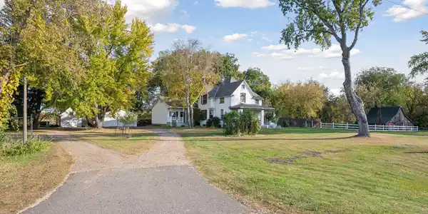 5013 Highway 47 NW