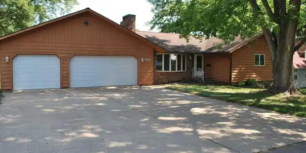 114 Oak Ridge