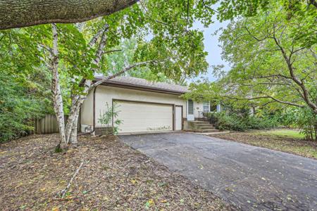 128 Lake E