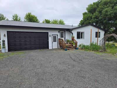 11163 N Frontage Road