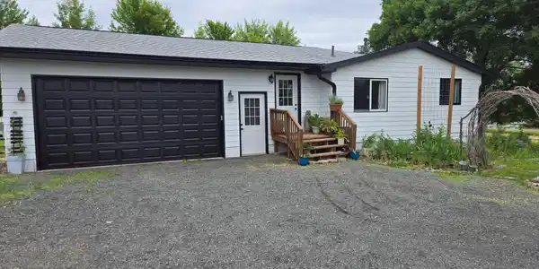 11163 N Frontage Road