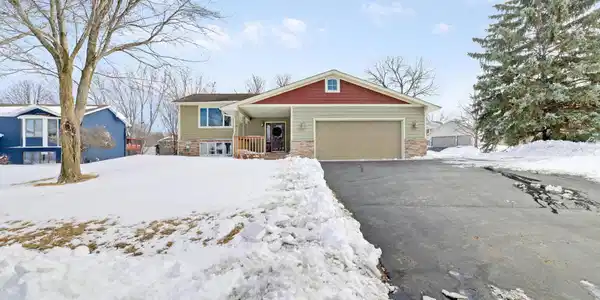 16877 Willow Lane SW